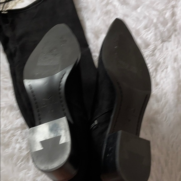 Marc Fisher LTD
Yakira Over the Knee Boot - Picture 5 of 13